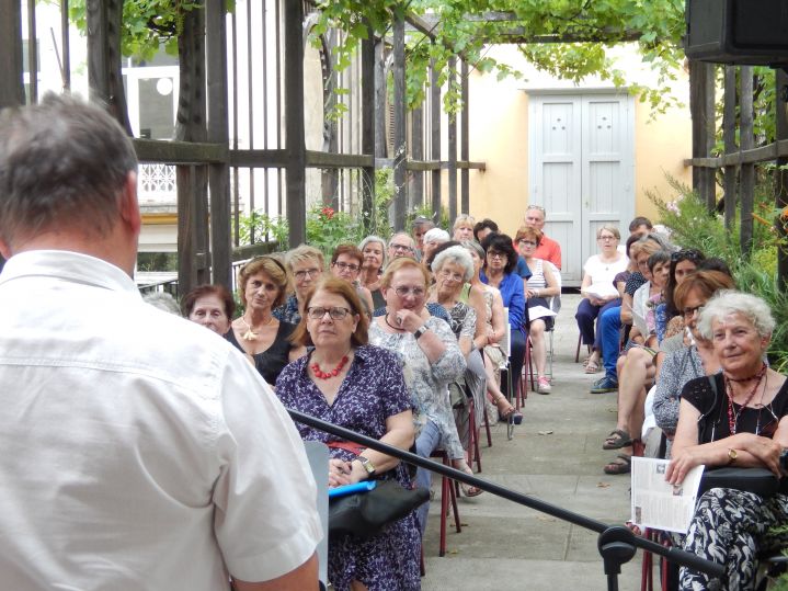 Juin 2016 : Soirée sous la treille. Association Stendhal et des amis du musée Stendhal de Grenoble